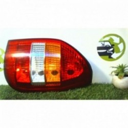 Feu arriere principal droit...