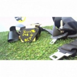 Ceinture arriere gauche...