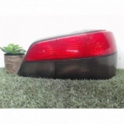 Feu arriere principal droit...