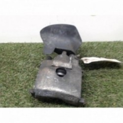 Etrier avant gauche...