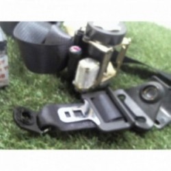 Ceinture avant droit...