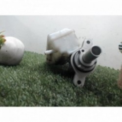 Maitre cylindre (freinage)...