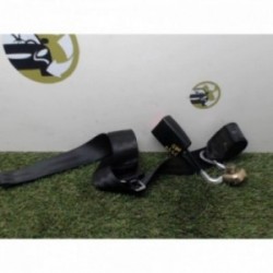 Attache ceinture arriere...