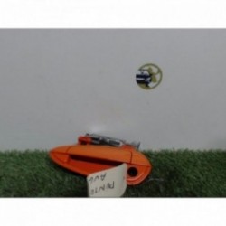 Poignee porte avant gauche...