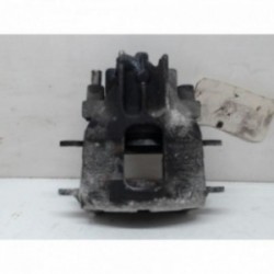 Etrier avant droit...