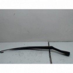 Bras essuie glace avant...