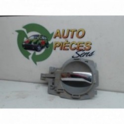 Poignee interieur arriere...