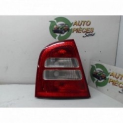 Feu arriere principal...