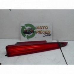 Feu factice arriere droit...