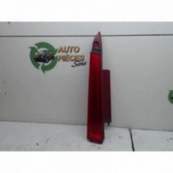 Feu factice arriere gauche...