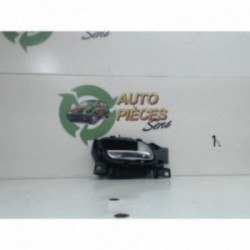 Poignee interieur arriere...