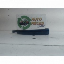 Poignee porte avant gauche...