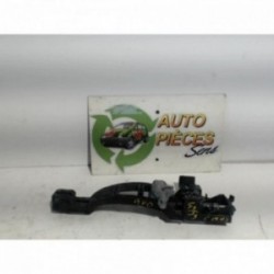 Support poignee porte avant...