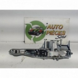 Support poignee porte avant...