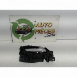 Poignee interieur arriere...