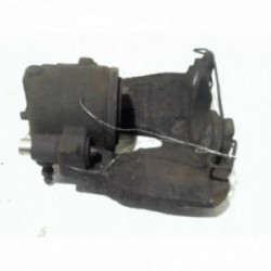 Etrier avant gauche...