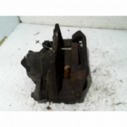 Etrier avant droit...