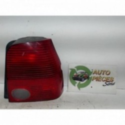 Feu arriere principal droit...