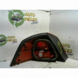 Feu arriere principal droit...