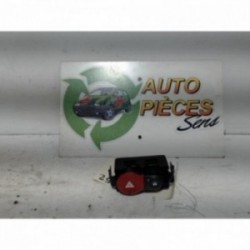 Bouton de warning RENAULT...