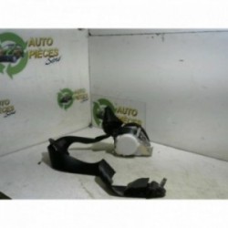 Ceinture arriere droit...