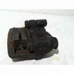 Etrier avant droit...