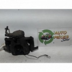 Etrier avant droit...