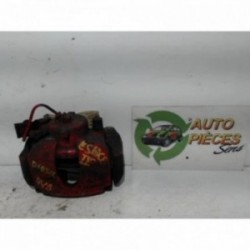 Etrier avant droit...