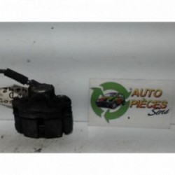 Etrier avant droit...