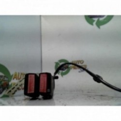 Attache ceinture arriere...