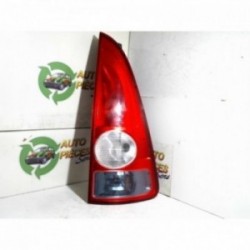 Feu arriere principal droit...