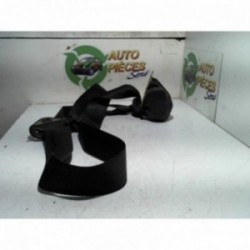 Ceinture arriere droit...