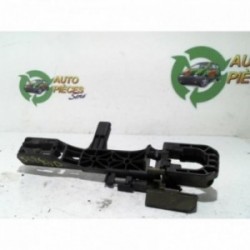 Support poignee porte avant...