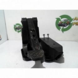 Pedalier d'embrayage...