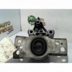 Support moteur gauche...