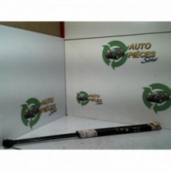 Verin de coffre PEUGEOT 106...