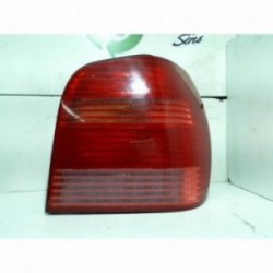 Feu arriere principal droit...