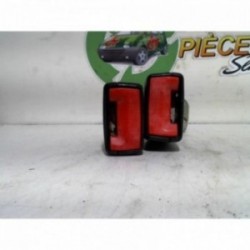 Attache ceinture arriere...