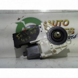 Moteur leve vitre avant...