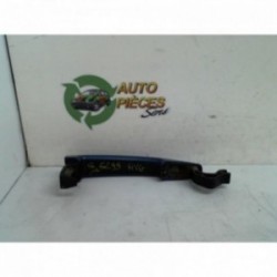 Poignee porte avant gauche...