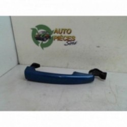 Poignee porte avant droit...