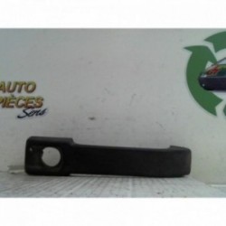 Poignee porte avant gauche...