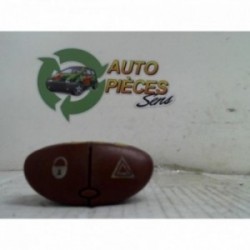 Bouton/Interrupteur PEUGEOT...