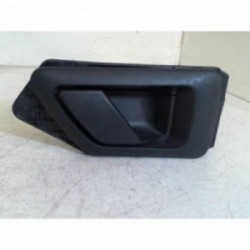 Poignee interieur arriere...