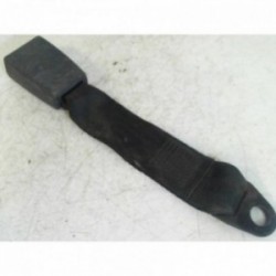 Attache ceinture arriere...