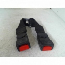 Attache ceinture arriere...