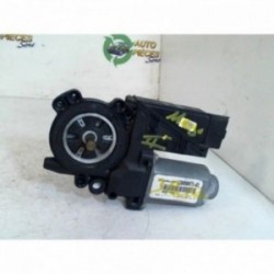 Moteur essuie glace arriere...