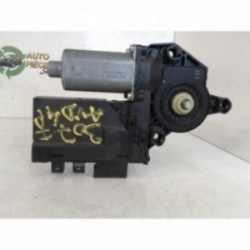 Moteur leve vitre avant...