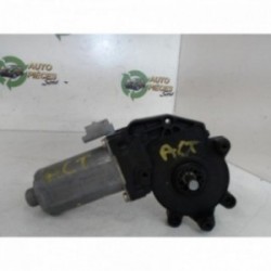 Moteur leve vitre avant...