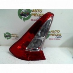 Feu arriere principal...